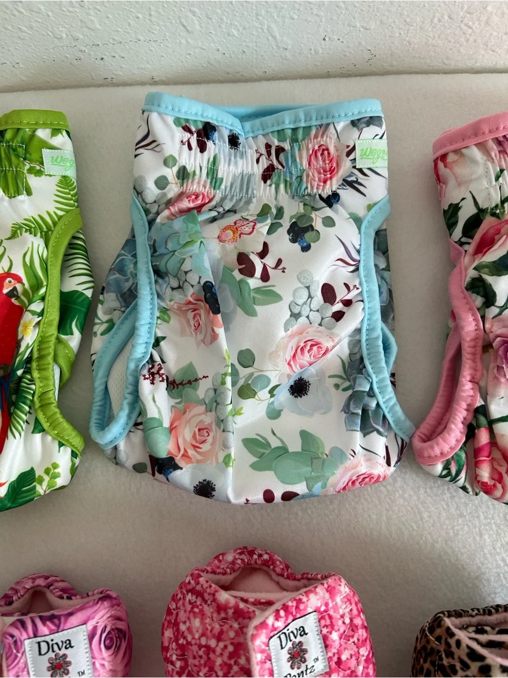Washable Dog Diapers Lot of 6 Reusable Female Puppy Diapers Sizes Small & Medium